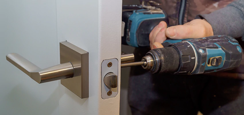 Broken Door Handle Lock Repair in Eureka, California